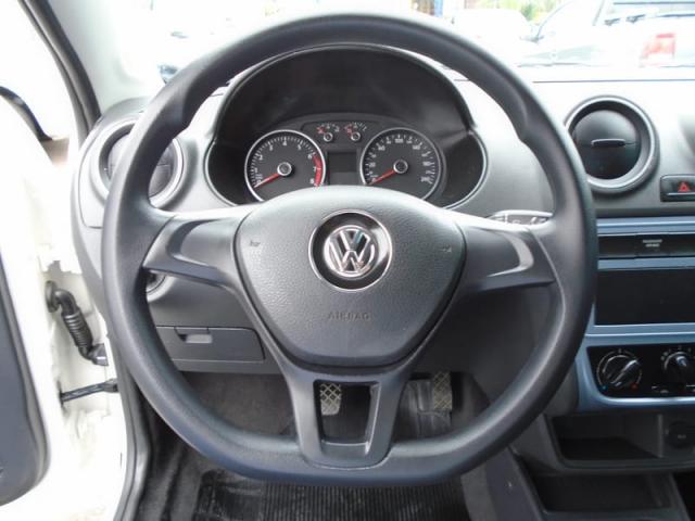 VOLKSWAGEN Saveiro Robust 1.6 Total Flex 8V - Foto 10