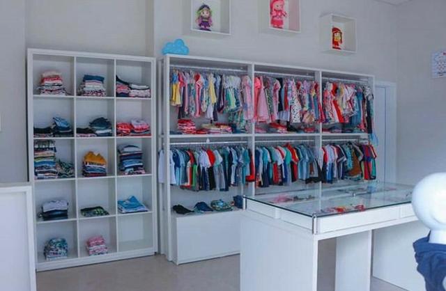 Vende-se loja de roupas e acessórios infantis completa - Foto 2