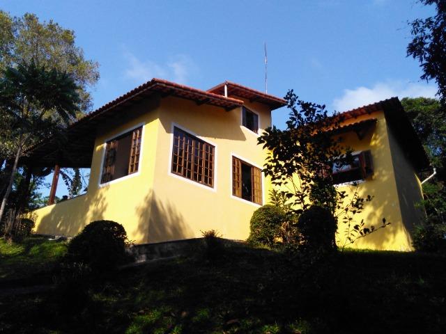 Chácara com casa de alto padrão e com linda e imensa piscina.(Tel. *) - Foto 5