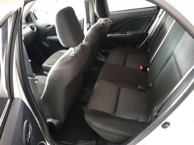 ETIOS 1.5 XS SEDAN 16V FLEX 4P MANUAL - Foto 8