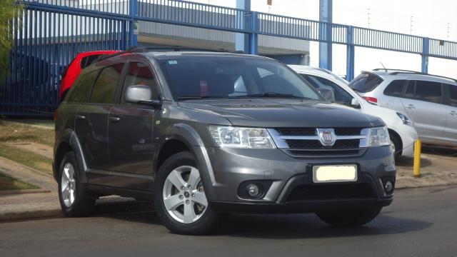 FIAT FREEMONT 2012/2012 2.4 PRECISION 16V GASOLINA 4P AUTOMÁTICO - Foto 2