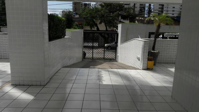 D L 8 - Vendo Apartamento - 02 quartos - Casa Forte - Foto 4