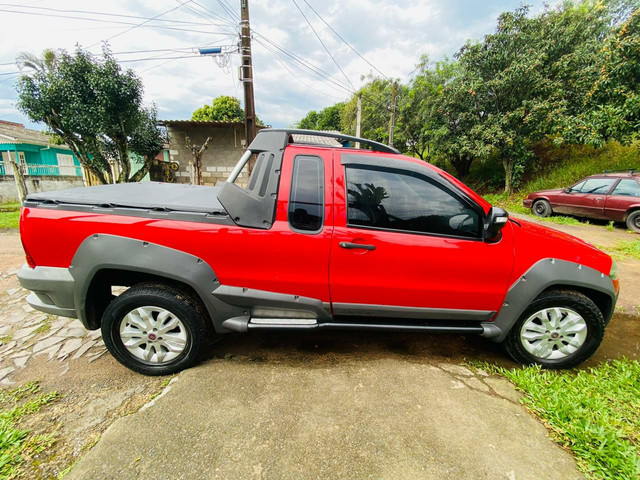 FIAT STRADA ADVENTURE LOCKER 1.8 - Foto 2