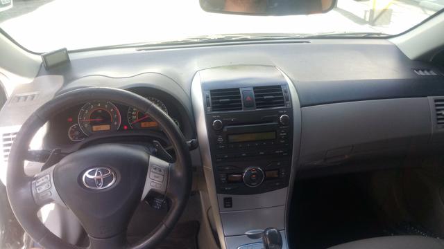 Vendo carro Toyota Corolla Xei 2.0 - 2012 - Foto 2