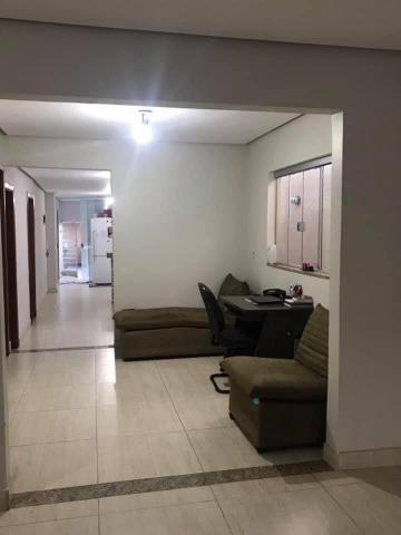 Excelente casa térrea toda no porcelanato no Setor Nova Vila em Caldas Novas. - Foto 2