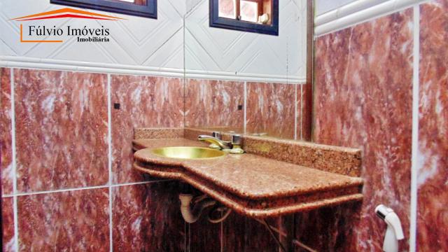 Exuberante casa térrea de alto padrão, com fino acabamento, toda na laje e porcelanato, na - Foto 17