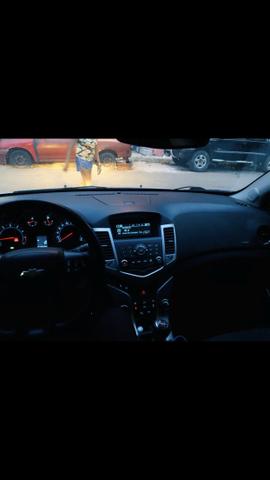 Vendo Cruze Hatch(sport6) 1.8 LT - Foto 4