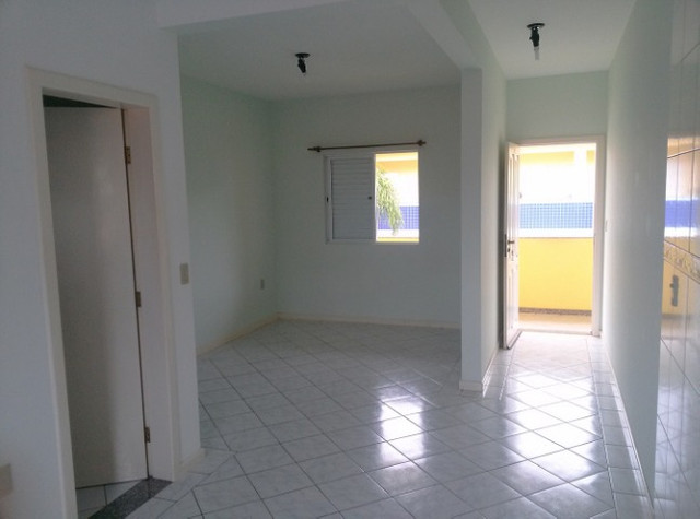 Ótima kit próximo à Beira-Mar de São José - Foto 8