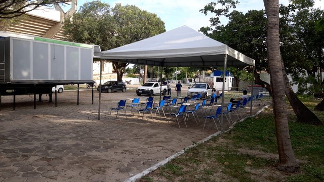 Barracas tendas sanfonadas | +50 anúncios na OLX Brasil