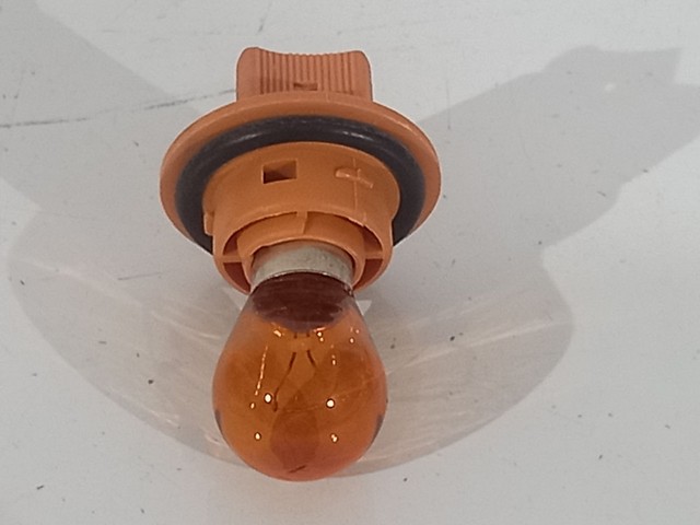 Soquete Pisca Linha GM / Fiat com Lâmpada  ( CADA ) - Foto 3