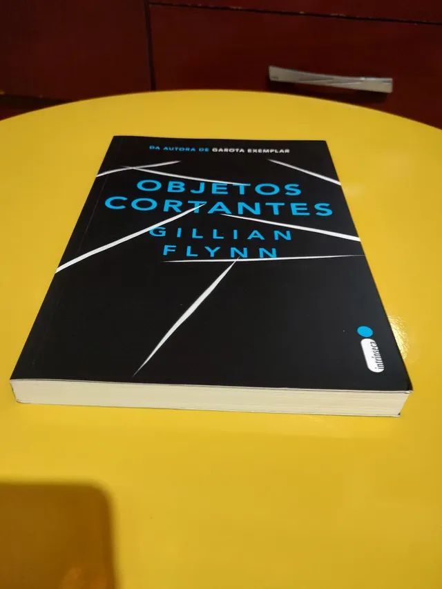 Objetos cortantes. com brinde. Produto novo.