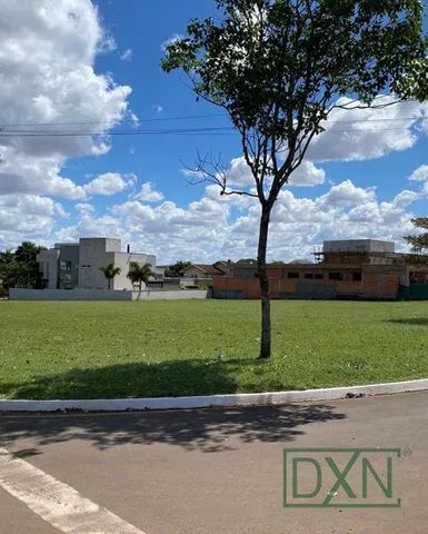Terreno à venda 1405M², Jardim Tarobá, Cambé - PR