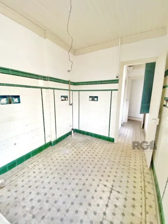 Prédio comercial em localização de esquina privilegiada no Centro Histórico, todo restaura - Foto 14