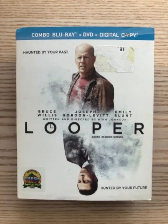 Blu-Ray Looper Assassinos do Futuro. Importado. Sem legendas em Português