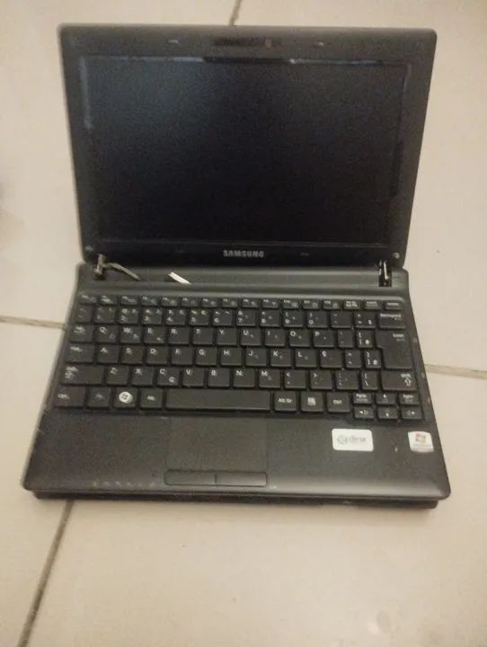 Vendo netbook Samsung defeito pecas - Foto 2