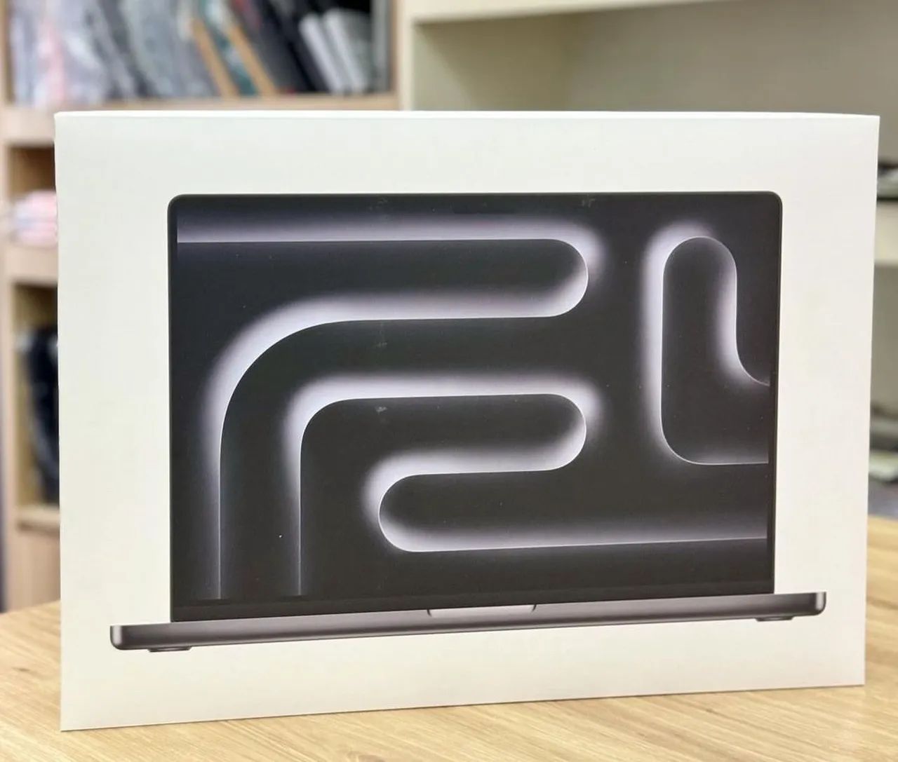 MacBook Pro M5 14.2 2025