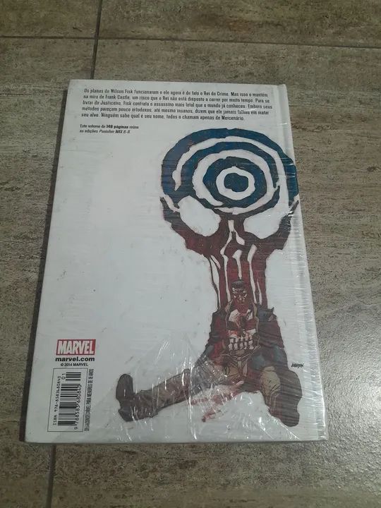 HQ Justiceiro Max - Mercenário - Panini Books - Foto 2