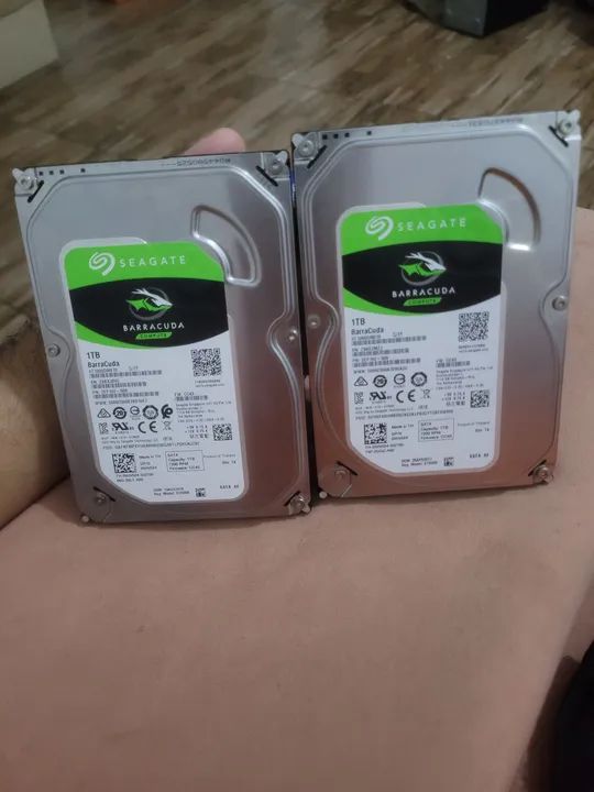 x2 HD Seagate Barracuda 1TB SATA - Foto 2
