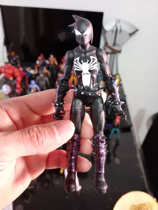 Mania's marvel legends venon - Foto 3