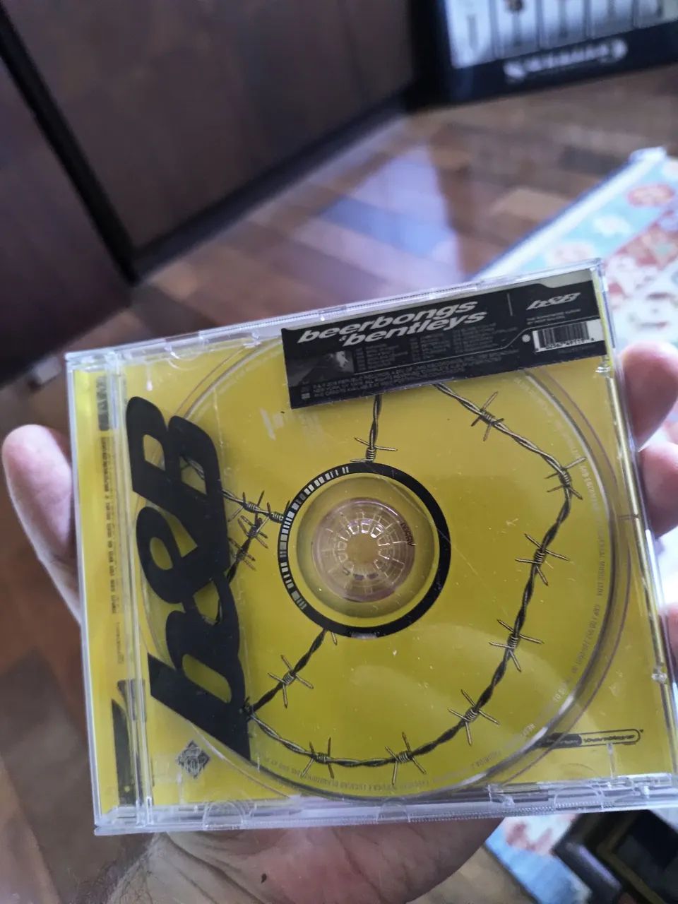 Cd post malone  - beerbongs & bentleys (novo) consultar descrição