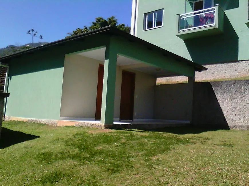 Apto início Morin, 5 minutos do Centro, ônibus na porta, excelente preço  - Petrópolis - R - Foto 3