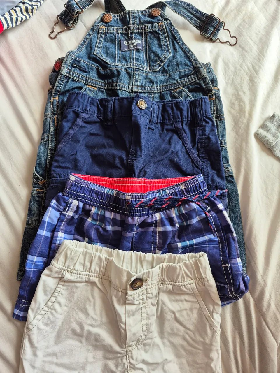 Carters Kit de Shorts e Jardineira Jeans para Bebê