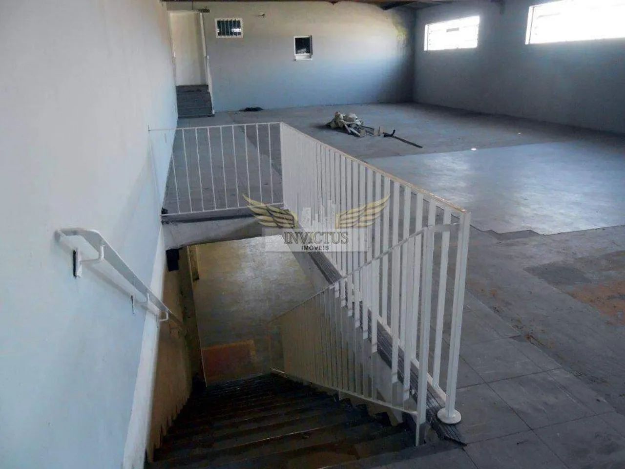 Galpão Comercial/Industrial para Comprar, 718m² - Campanário, Diadema/SP. - Foto 4
