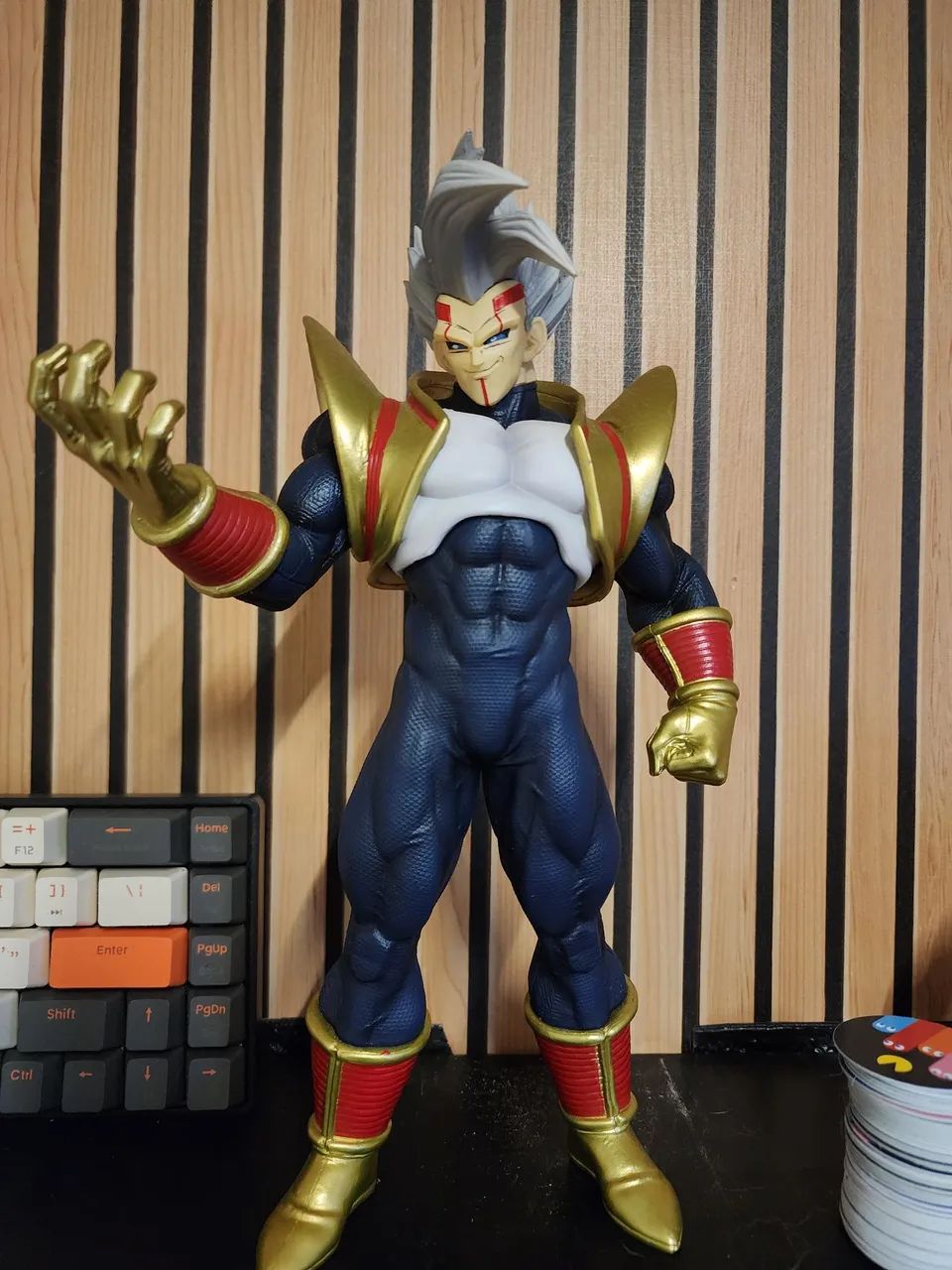Action figure Vegeta Baby - 27cm