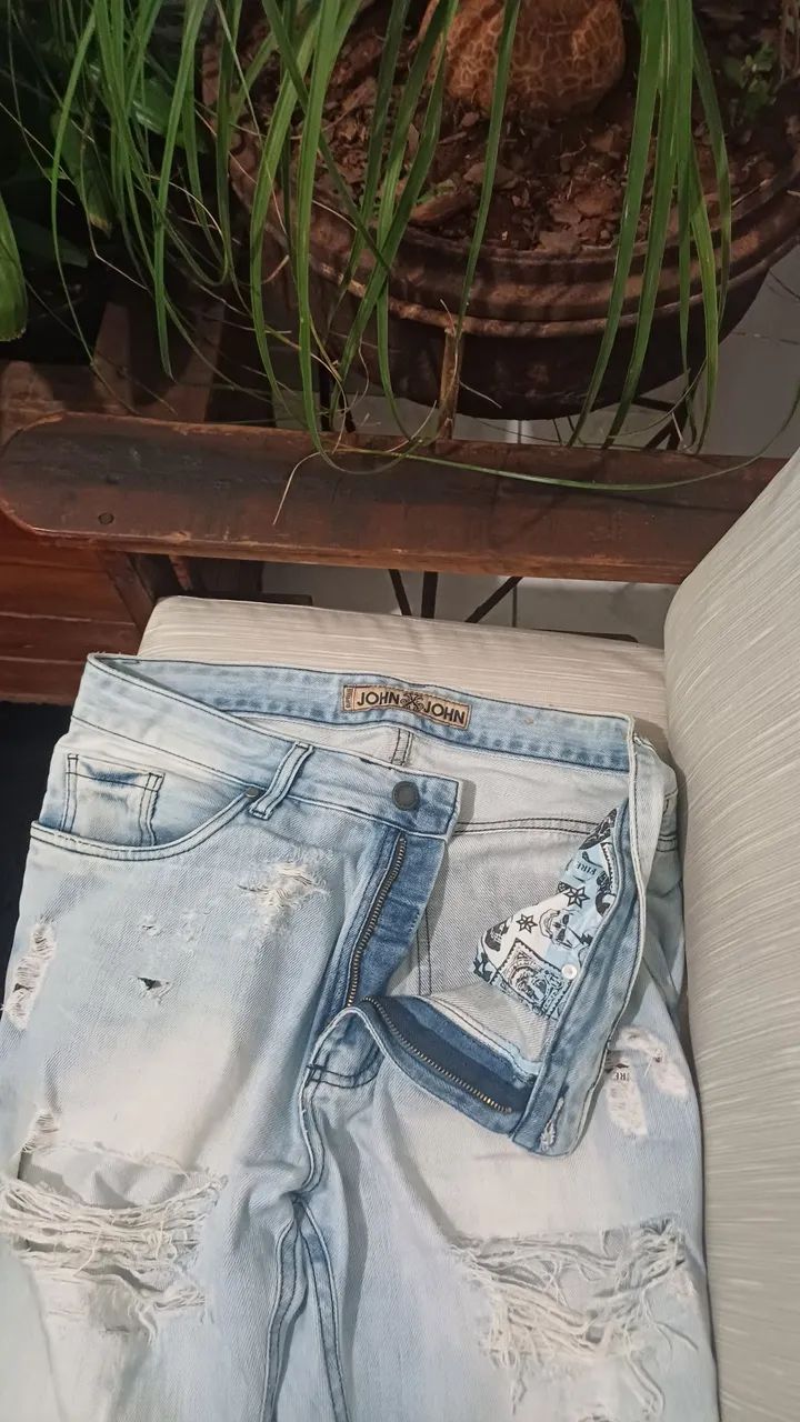 Short Jeans JonJon Masculino Desfiado - Foto 3
