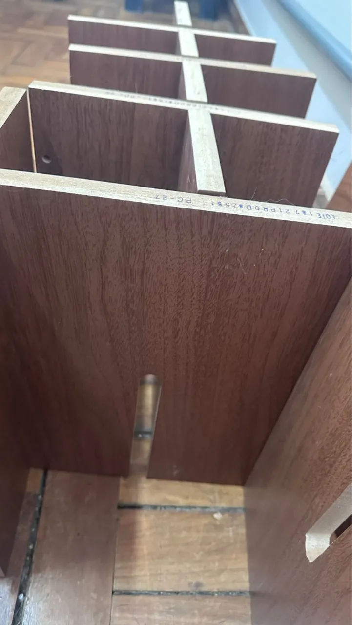 Organizador de vinhos de madeira multiuso
