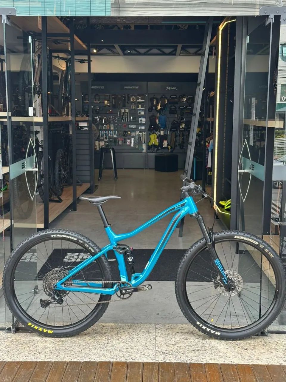 Bicicleta BMC Speed Fox aro 29