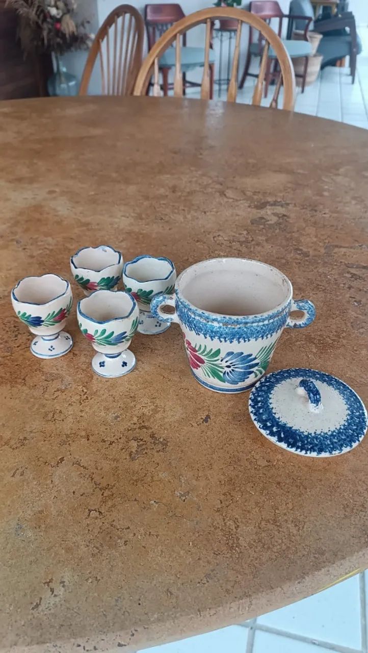 Conjunto Francês Antigo HB Quimper - Cerâmica Artesanal Pintada à Mão
