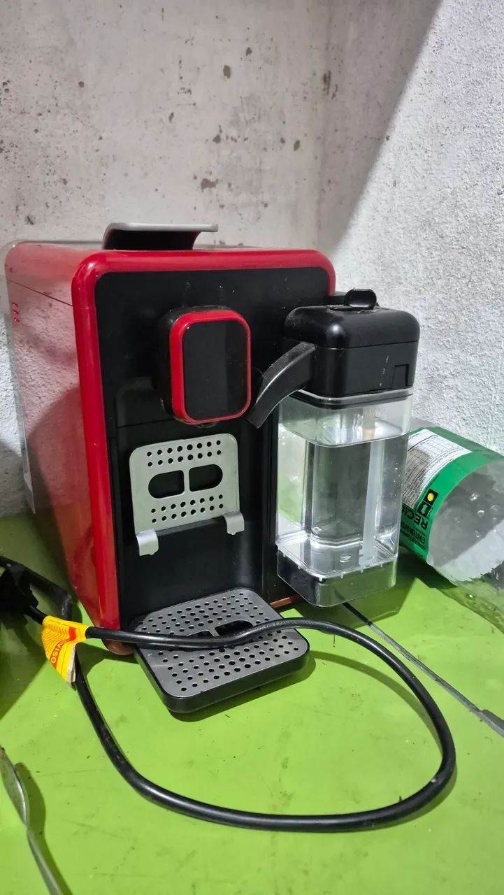 Cafeteira Barista 3 Coraçoes - Seminova - Funcionando Perfeitamente