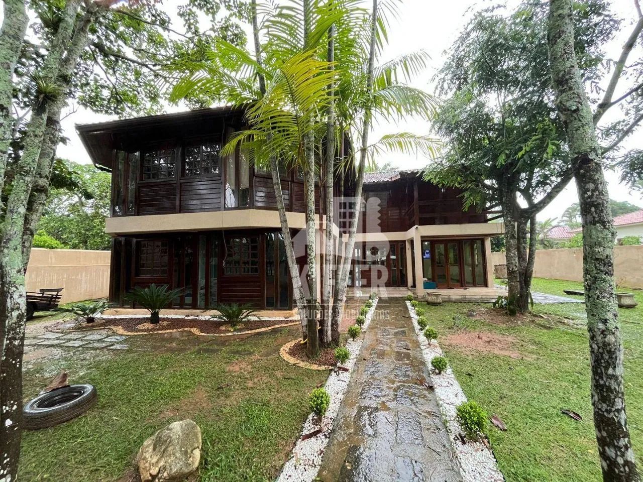 Chácara com 5 dormitórios à venda, 1701 m² por R$ 900.000,00 - Itaocaia Valley (Itaipuaçu)