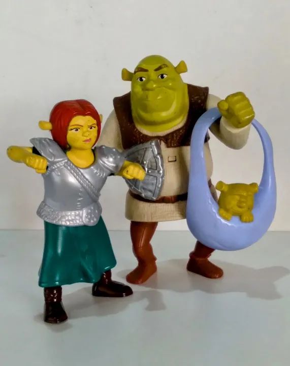 Miniaturas do Shrek e Fiona - Foto 2