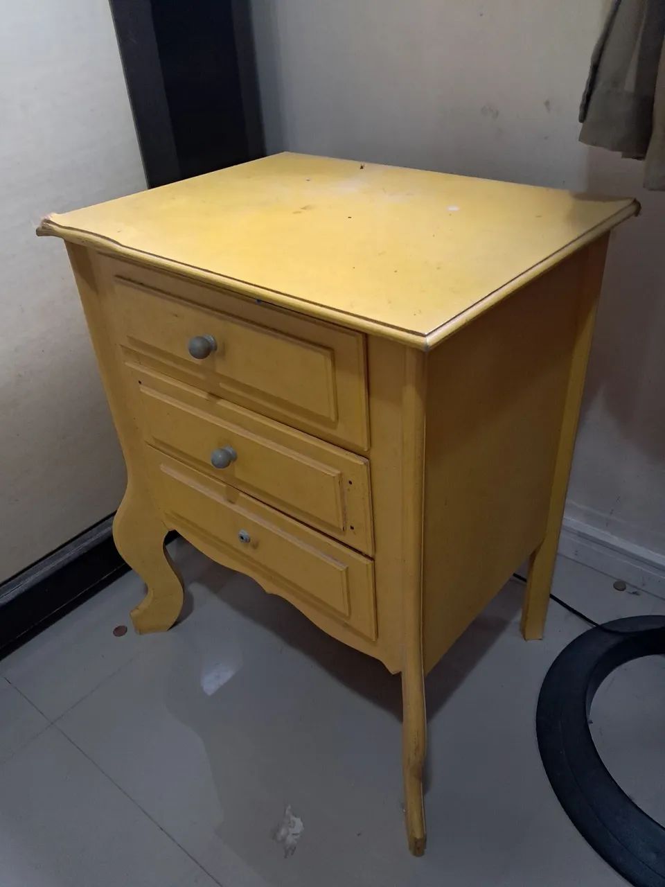 Mesa de Cabeceira - Foto 2