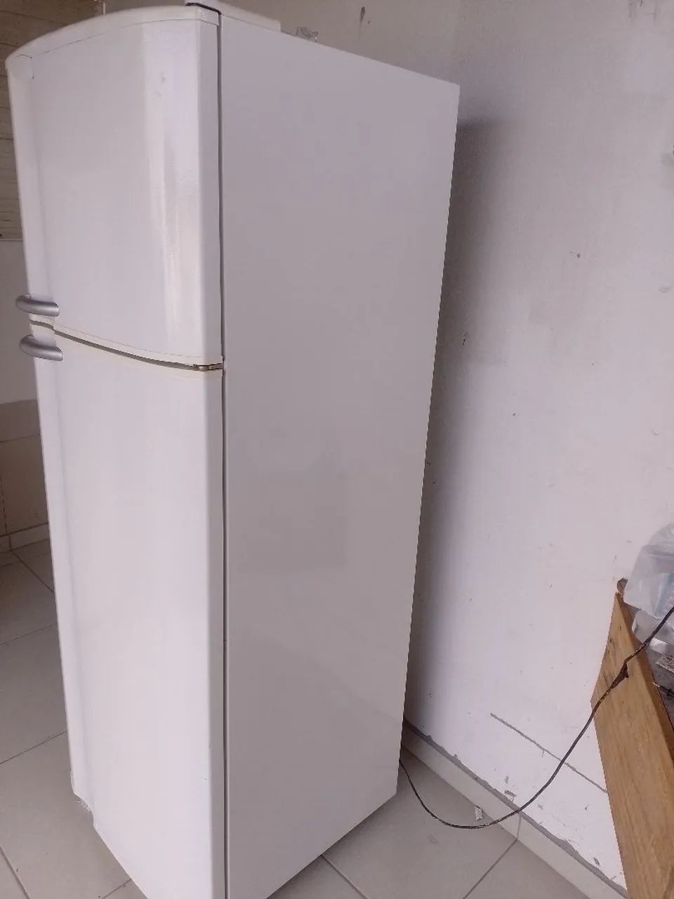 Geladeira Eletrolux com 450 litros 