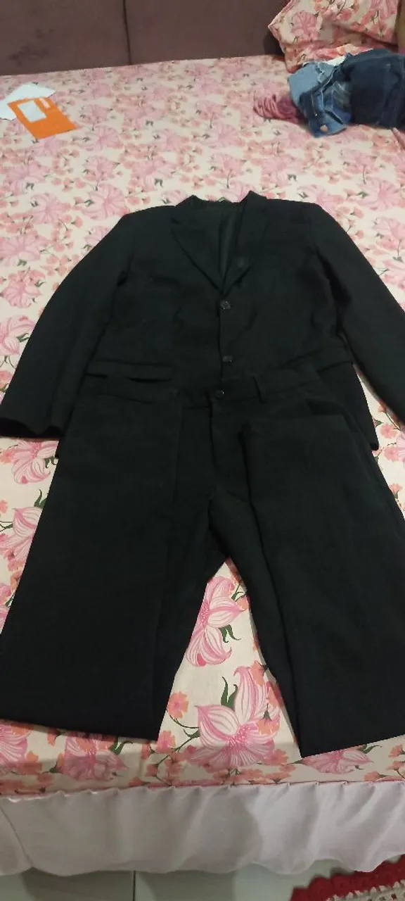 Terno preto completo tamanho 42