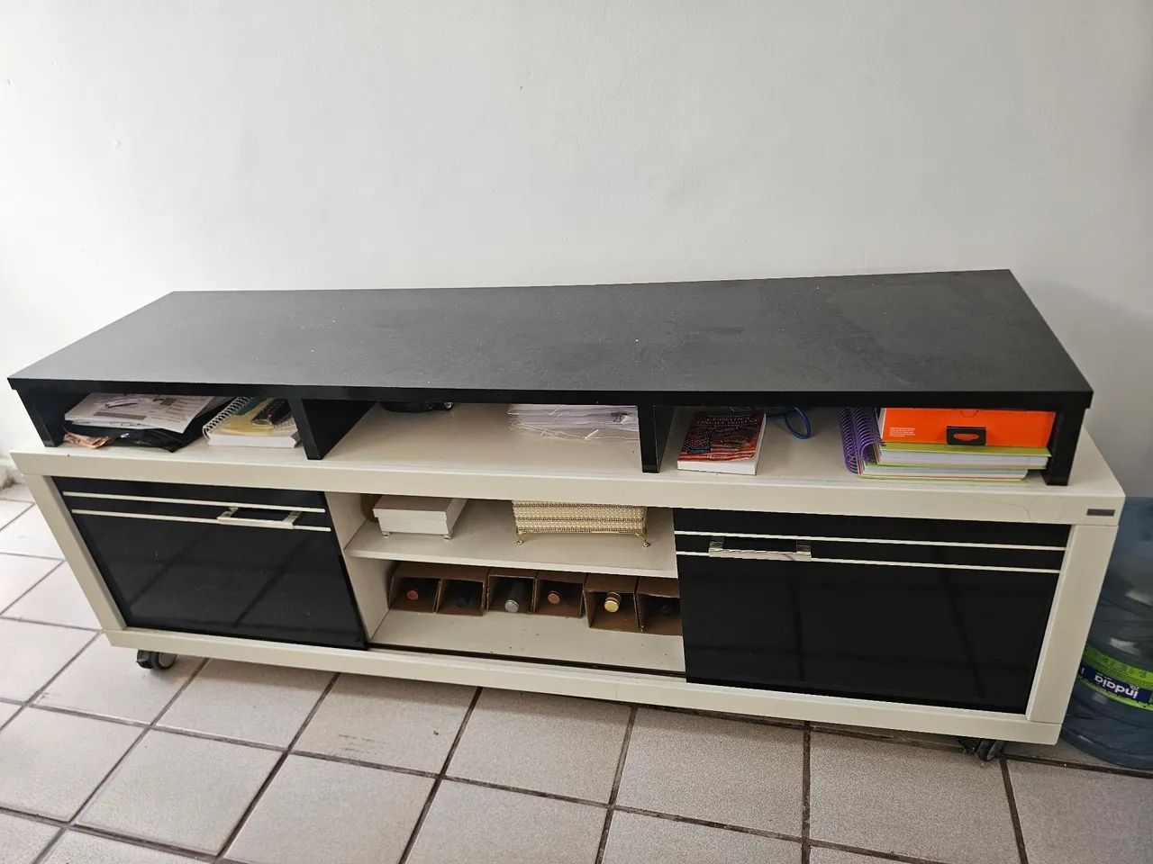 Rack para sua Sala linda !!! Na cor Branco e Preto ! - Foto 2