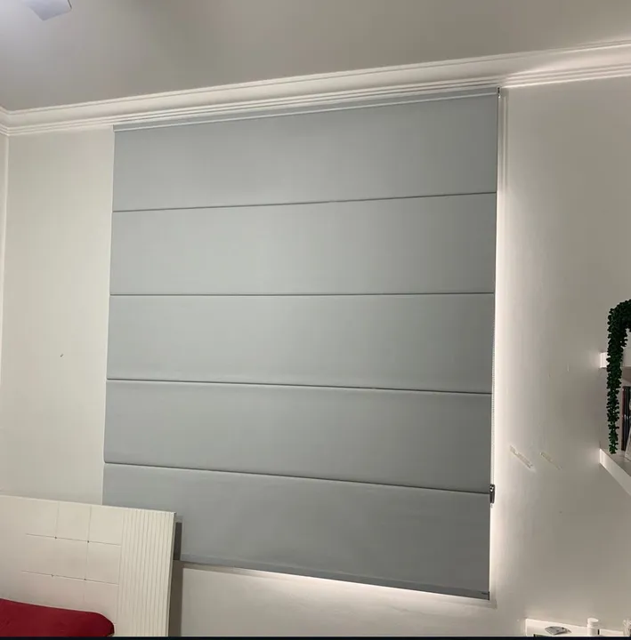 Persiana Romana Blackout tamanho 1.00x1.00 valor R$420,00 marca Decore