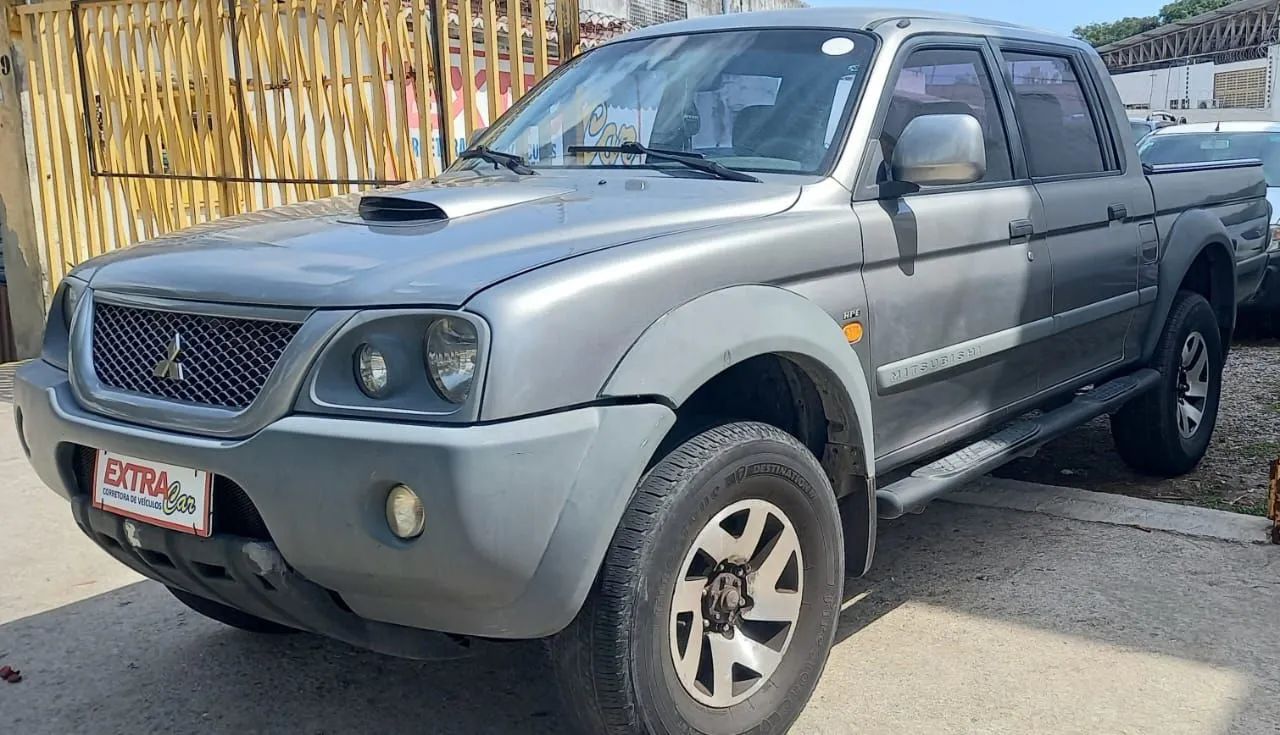 Vendo L200/2012 tudo funcionando  - Foto 2