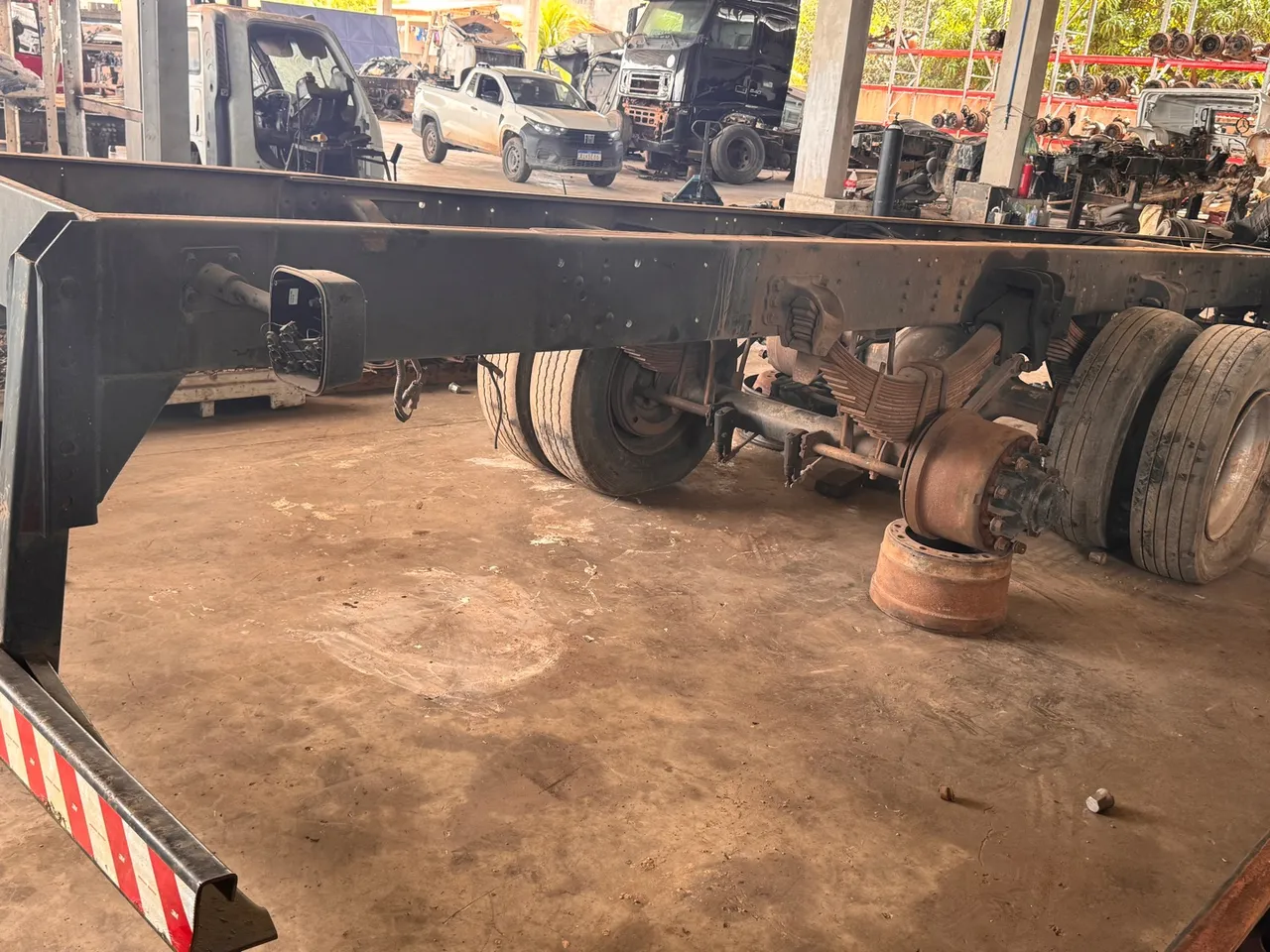 Chassi de caminhão vw baixado no detram