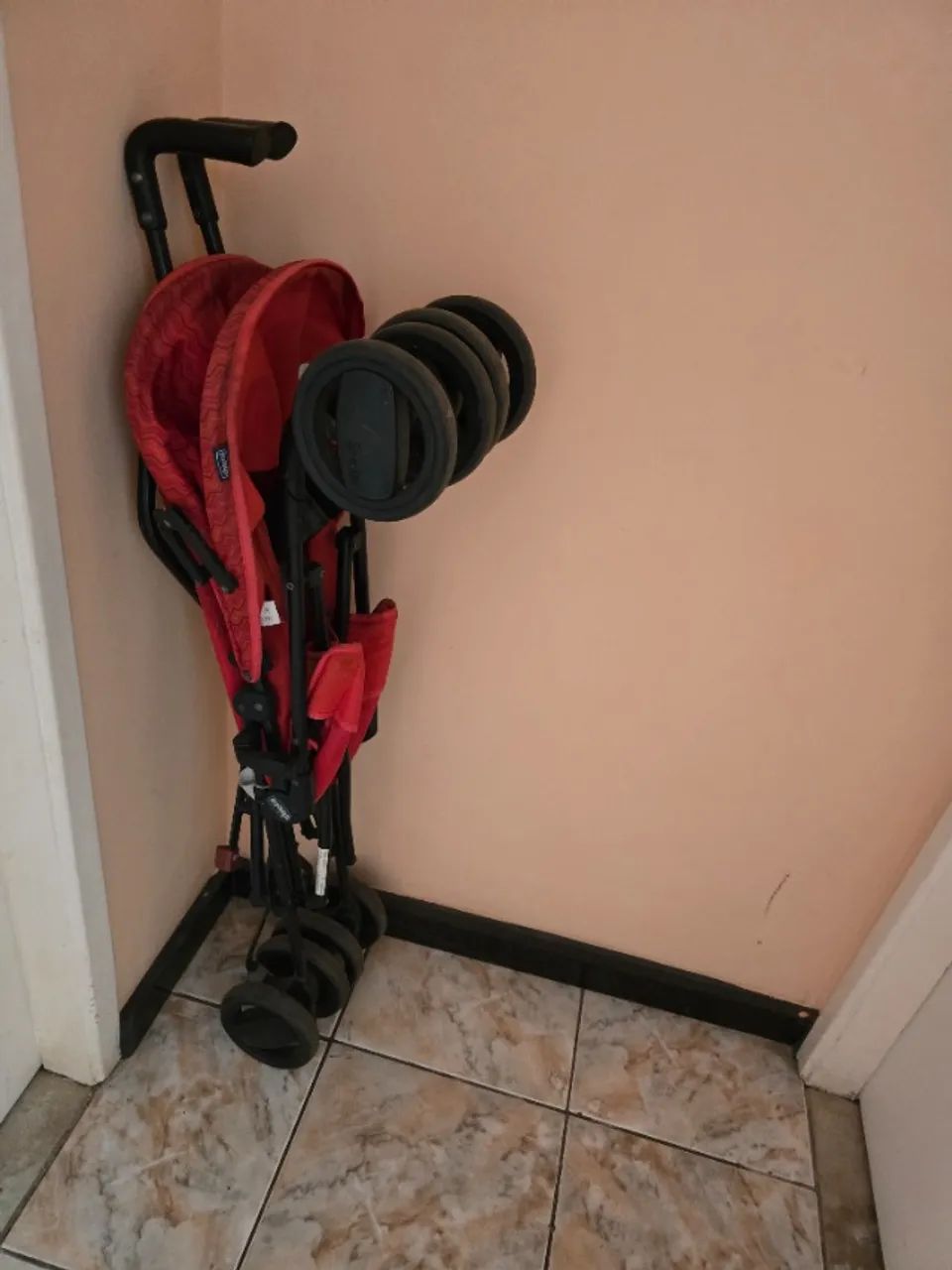 Carrinho de BB Tipo Guarda Chuvas CHICCO. - Foto 4