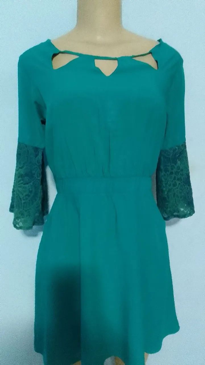 Vestido verde de manga com renda tam P - Foto 4