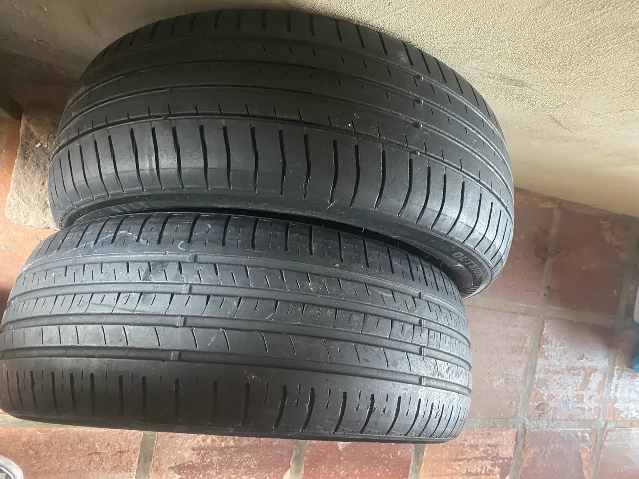 Pneus 205/55/16