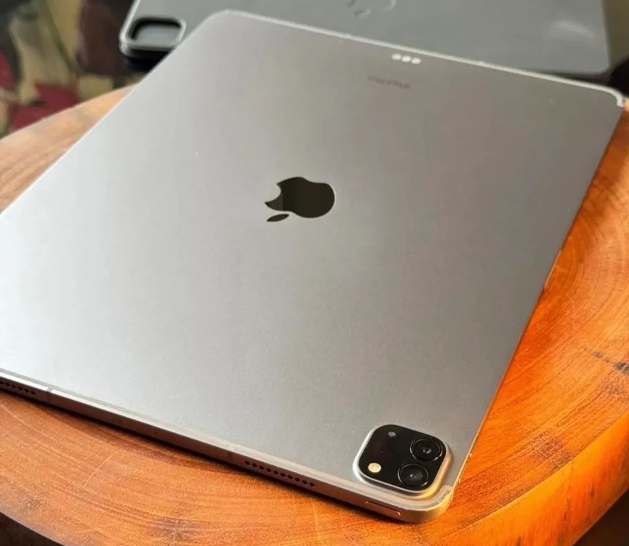 Apple iPad Pro 12.9? - 5ª Geração - 128 GB  - Foto 2