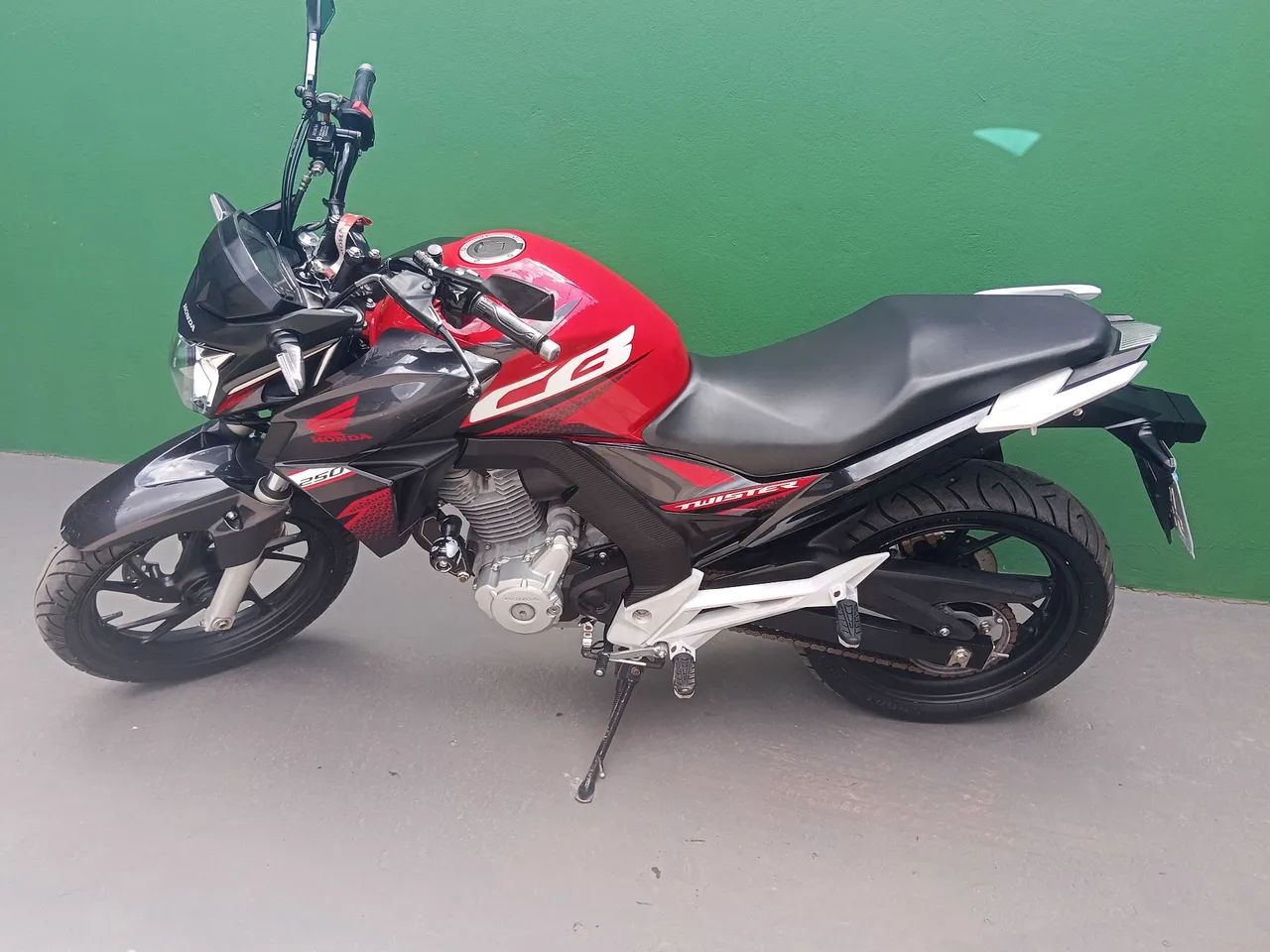 Cb 250 - Foto 2