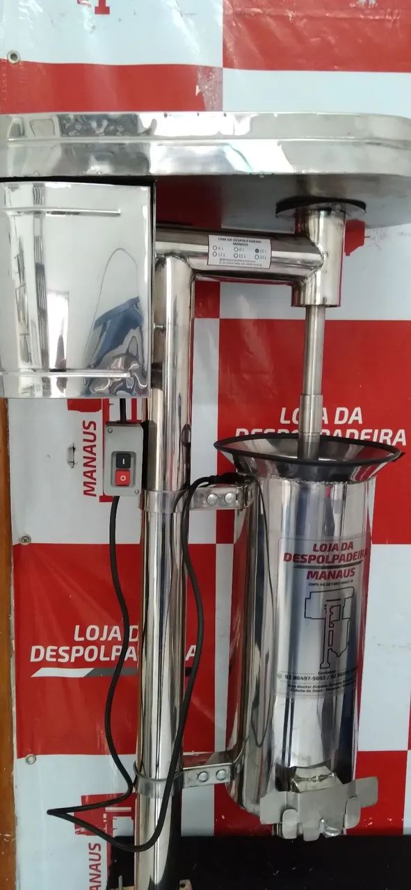Máquina de bater açaí 