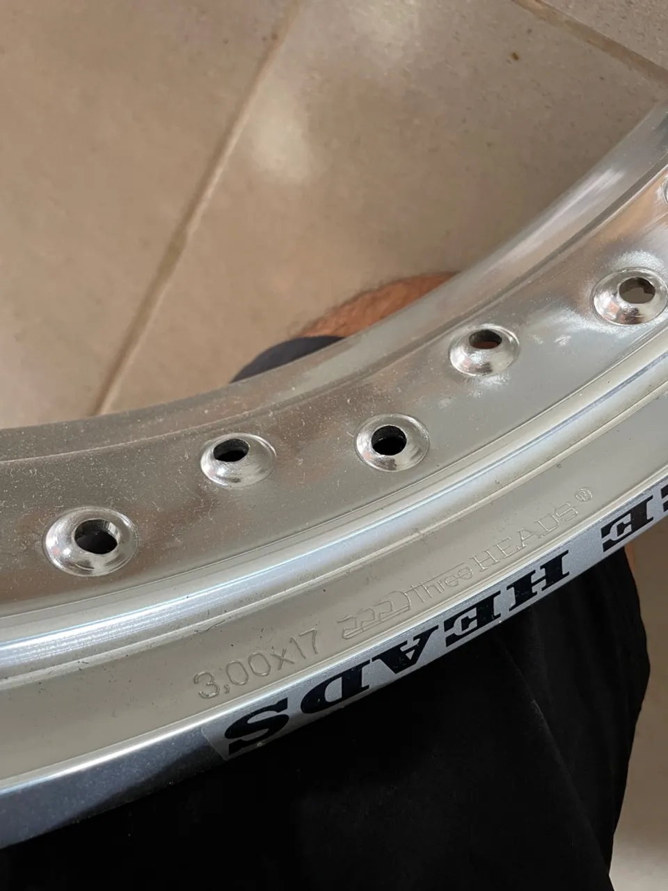 Par de Aro THREE HEADS Motard