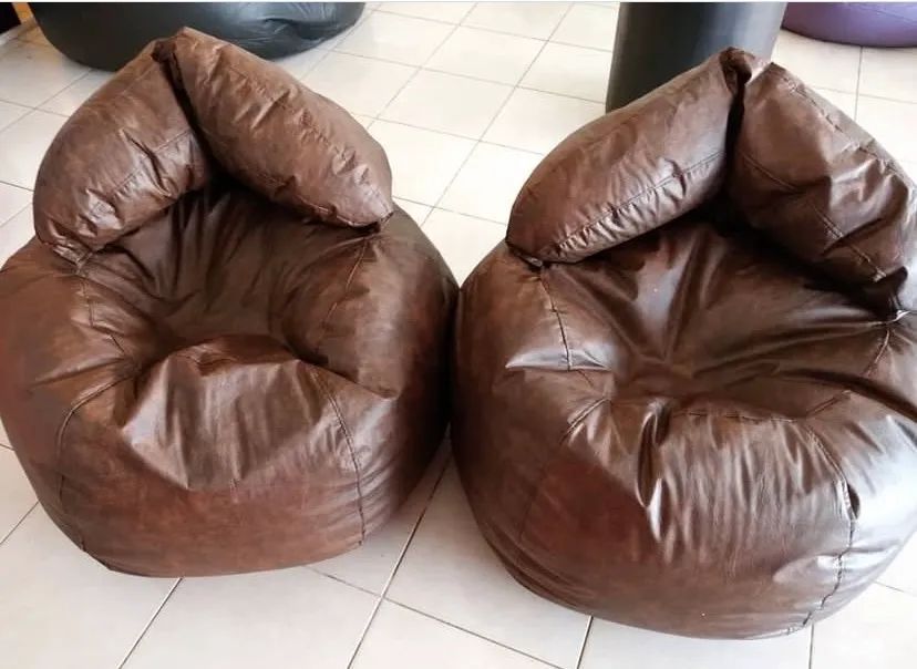 Puff Ball Backrest423932487900211200